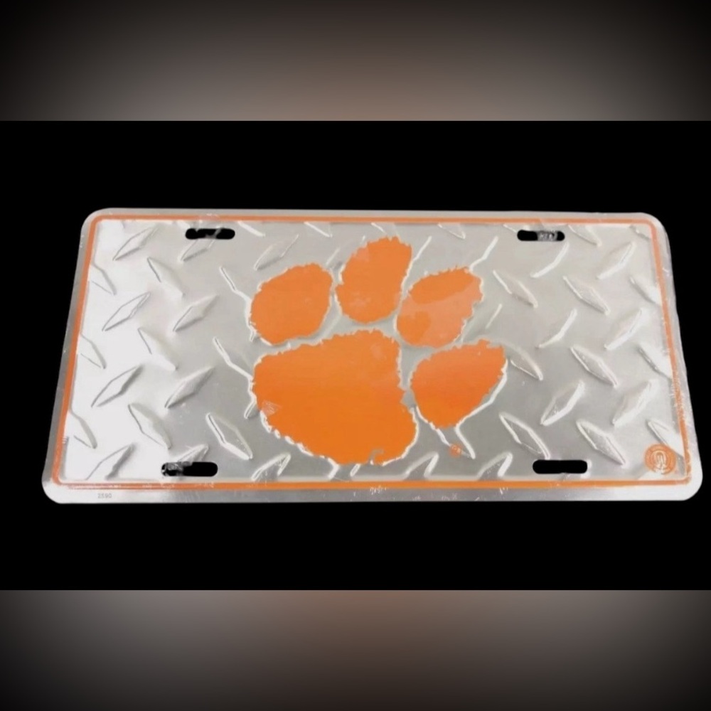 New NCAA Clemson University Car Truck Tiger Paw Diamond Orange License Plate
